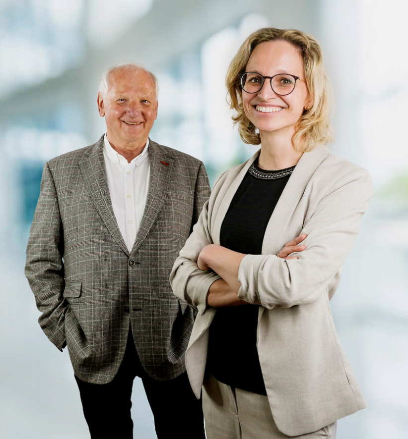 Portrait Investoren Am Schanzenberg: Links steht Josef Reichenberger und rechts befindet sich Eva-Maria Klappauf